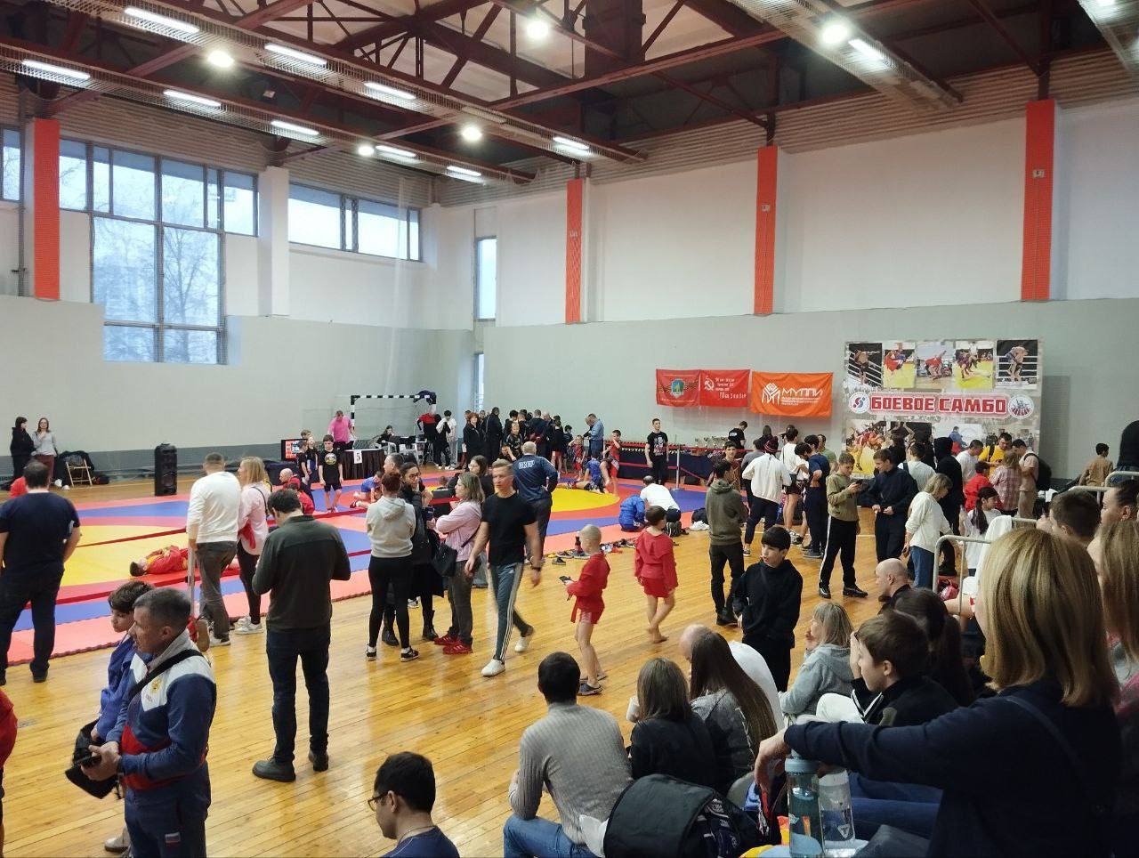 Спортсмен из ДНР Сакалош Виктор воспитанник тренера и ветерана СВО Ревякина С.В Спортсмен из ДНР Сакалош Виктор воспитанник тренера и ветерана СВО Ревякина С.В