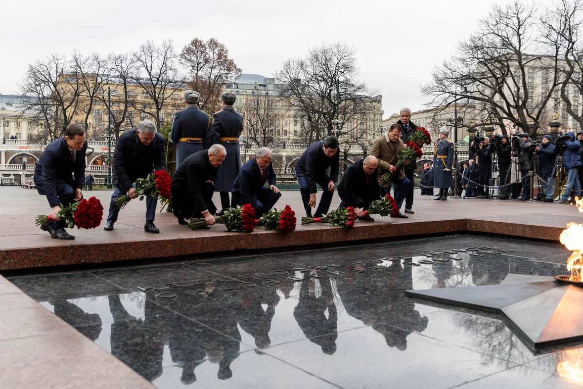 Сегодня во главе делегации Совета Федерации принял участие в заседании Совета и восемнадцатом пленарном заседании Парламентской Ассамблеи Организации Договора о коллективной безопасности (ПА ОДКБ) Сегодня во главе делегации Совета Федерации принял участие в заседании Совета и восемнадцатом пленарном заседании Парламентской Ассамблеи Организации Договора о коллективной безопасности (ПА ОДКБ)