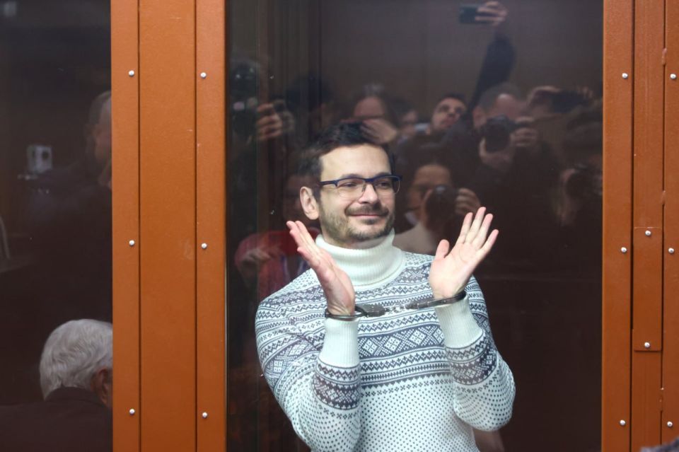 ��� ������ ���������� ������� �������������� �������� ������ ���� ����� (������ � ������ � ������ ����������) � 1 ���� 10 ������� ������� �� ��������� �� ������������ ������������ ������