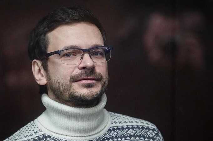 ��� � ������ ������ ���������� ���� �����* � ������ ���� � ������ ������� ������� ������� �� ��������� �� ������������ ���������