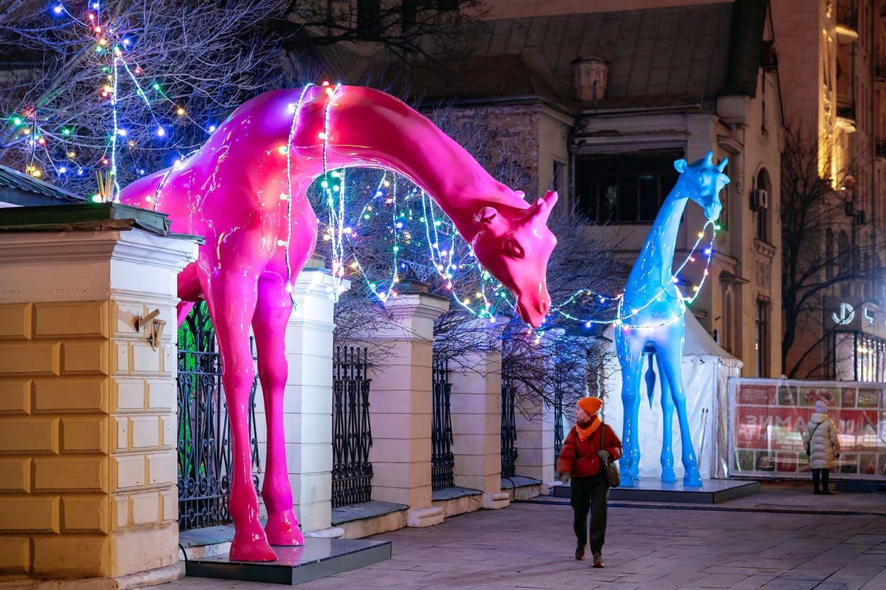 Московские поликлиники и больницы начали преображаться к Новому году! Московские поликлиники и больницы начали преображаться к Новому году!