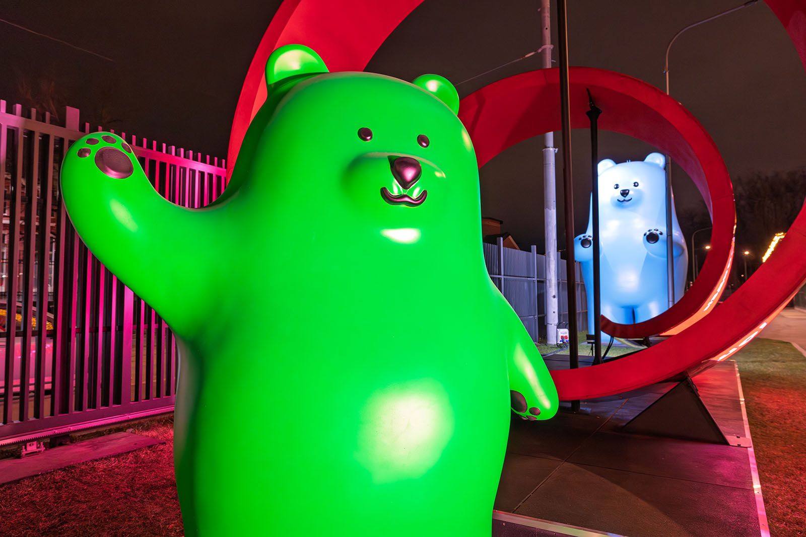 Московские больницы и поликлиники украсили к Новому году Московские больницы и поликлиники украсили к Новому году