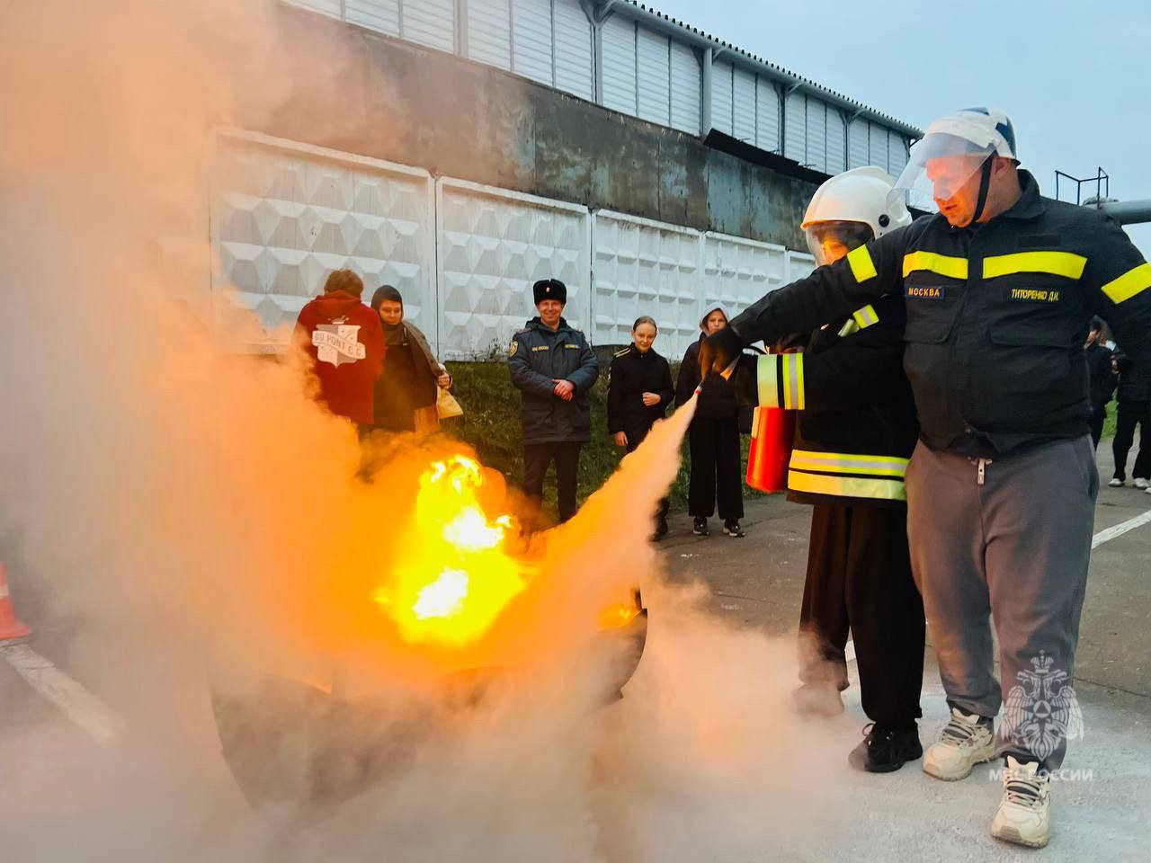 Оттачивая мастерство. На базе 62 ПСЧ Управления по ЮВАО ГУ МЧС России по г. Москве прошли соревнования по пожарно-спасательному спорту для кадетских классов школы № 1363 Оттачивая мастерство. На базе 62 ПСЧ Управления по ЮВАО ГУ МЧС России по г. Москве прошли соревнования по пожарно-спасательному спорту для кадетских классов школы № 1363
