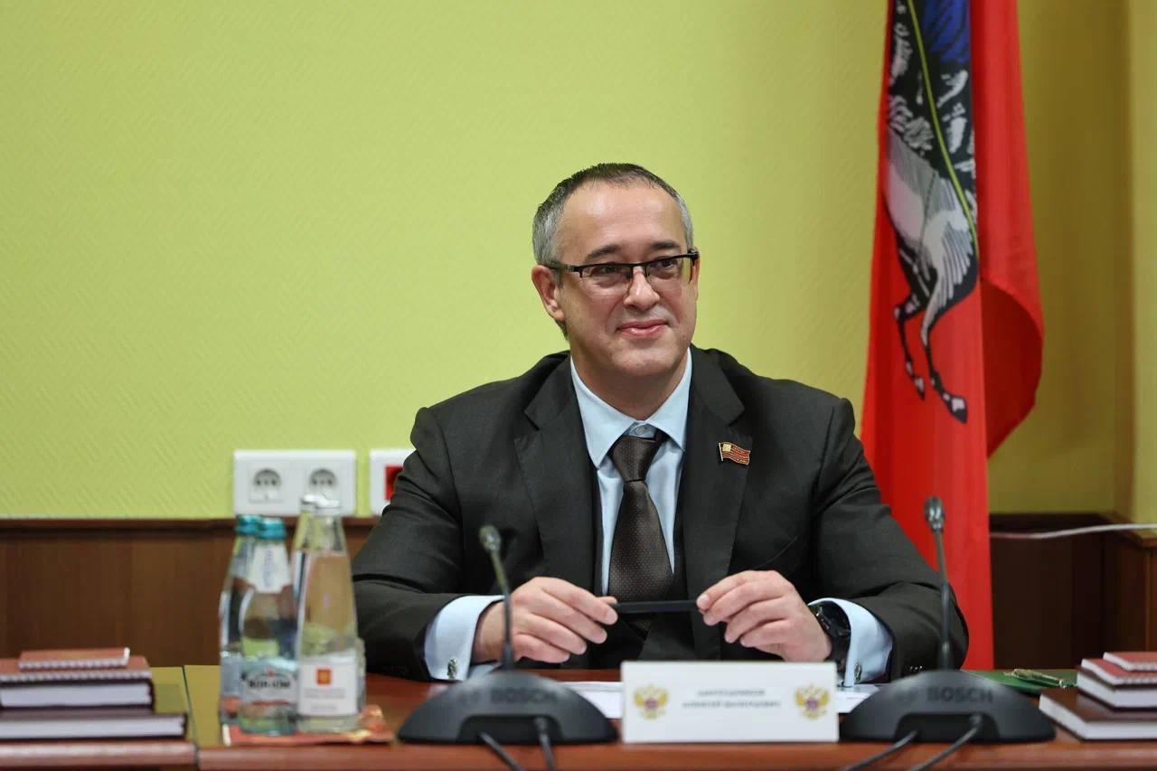 Алексей Шапошников: В столице создаются все условия для эффективной и современной работы судебной системы! Сегодня с коллегами-депутатами посетили Бутырский районный суд Москвы