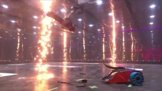 Смотрите финальные поединки «Битвы роботов»