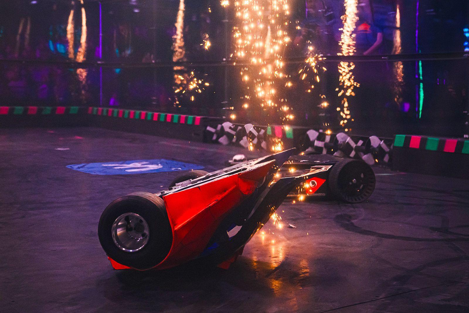 Выступления артистов, шоу фигуристов, мастер-классы — это и многое другое ждет вас в кинопарке «Москино» в субботу и воскресенье Выступления артистов, шоу фигуристов, мастер-классы — это и многое другое ждет вас в кинопарке «Москино» в субботу и воскресенье