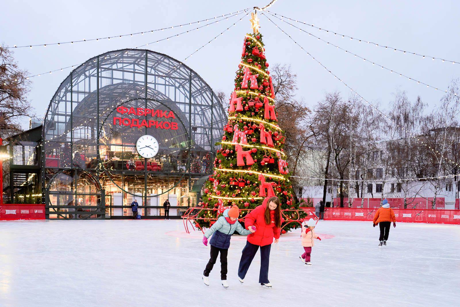 «Активные граждане» проголосуют за лучшие арт-павильоны «Сделано в Москве» «Активные граждане» проголосуют за лучшие арт-павильоны «Сделано в Москве»