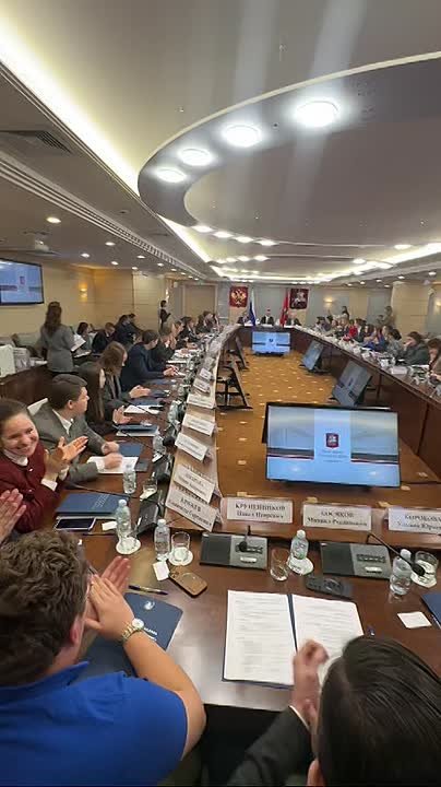 Алексей Шапошников: Молодёжная палата при Мосгордуме продолжает работу