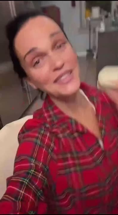 «Справедливость!» — певица Слава не может сдержать эмоций после победы Полины Лурье над Ларисой Долиной в суде