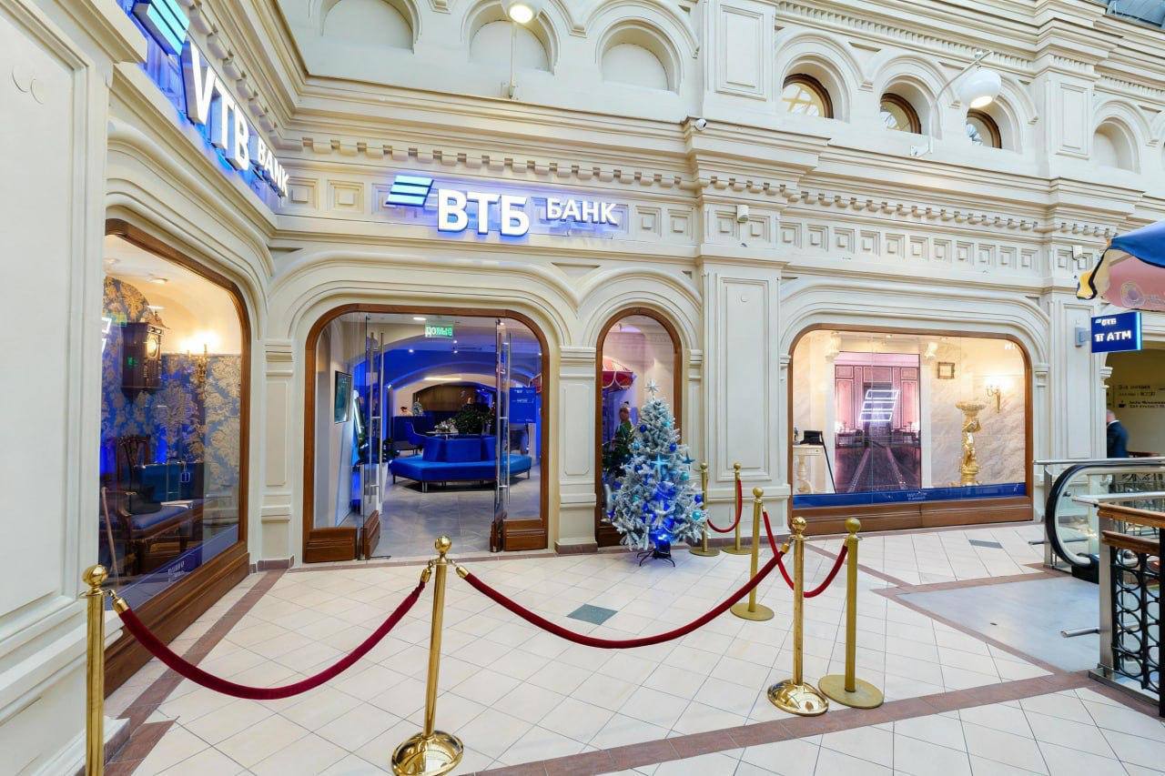 Представьте банковский офис, который выглядит как культурное пространство Представьте банковский офис, который выглядит как культурное пространство