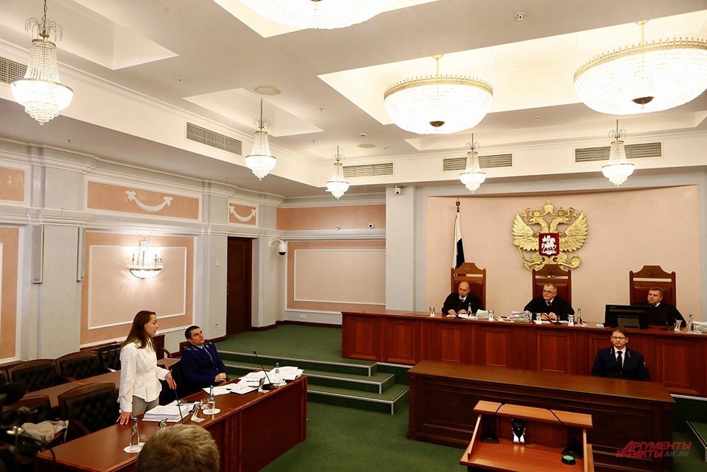 Теперь Лурье выпишет и выселит Долину из квартиры Теперь Лурье выпишет и выселит Долину из квартиры