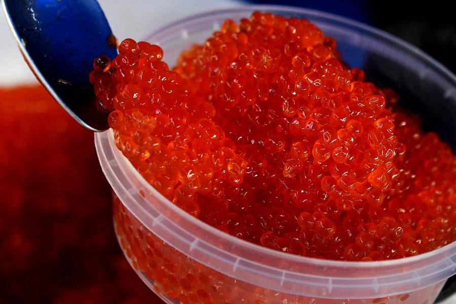 Трамп встретит Новый год с русской икрой