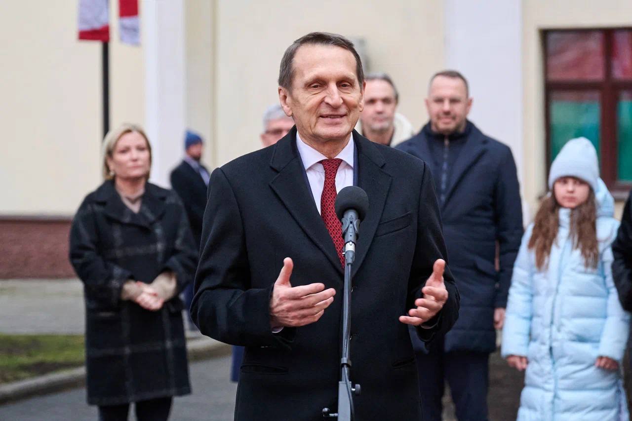 Ольга Любимова: Приняла участие в открытии памятника создателям романа и фильма «Семнадцать мгновений весны» Ольга Любимова: Приняла участие в открытии памятника создателям романа и фильма «Семнадцать мгновений весны»