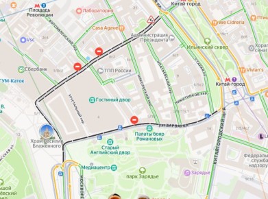 Москвичей призвали отказаться сегодня от поездок в центр до 20:00 на личных автомобилях из-за возможных локальных ограничений