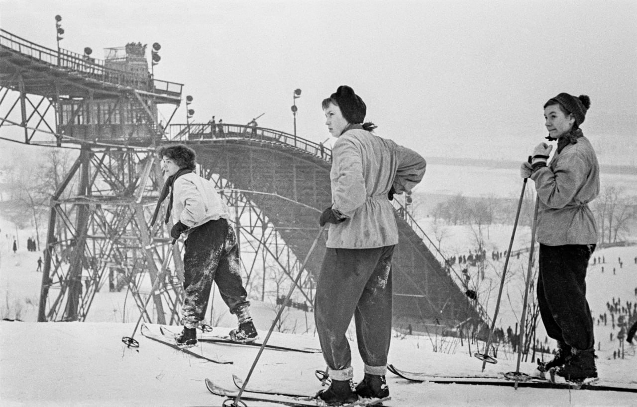 Фотофакт: У горнолыжного трамплина на Ленинских горах