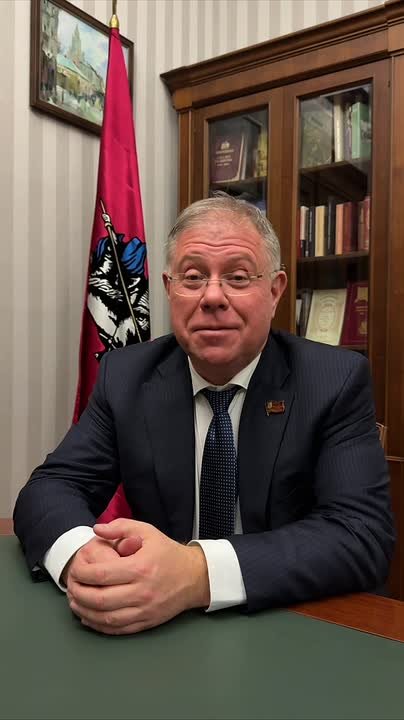 Друзья, под Новый год мы вместе со столичными активистами федерального проекта партии «Единая Россия» «Школа ЖКХ» (я являюсь его координатором по Москве) подвели итоги нашей работы в 2025 году