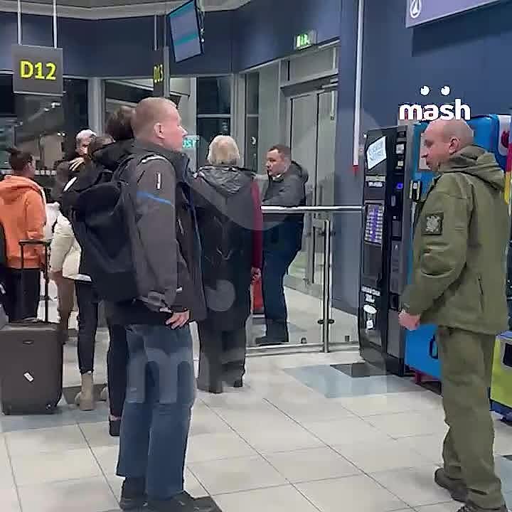 Около 200 рейсов задержаны в Москве из-за атаки БПЛА