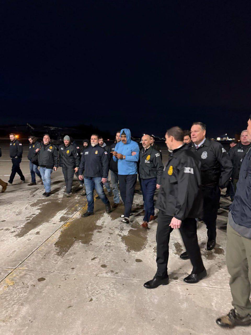 Главное к этому часу:. США до спецоперации предлагали Николасу Мадуро сложить полномочия и уехать в Турцию, но он не согласился