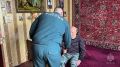 С теплом в сердце: сотрудники МЧС России поздравили с Новым годом ветерана Великой Отечественной войны