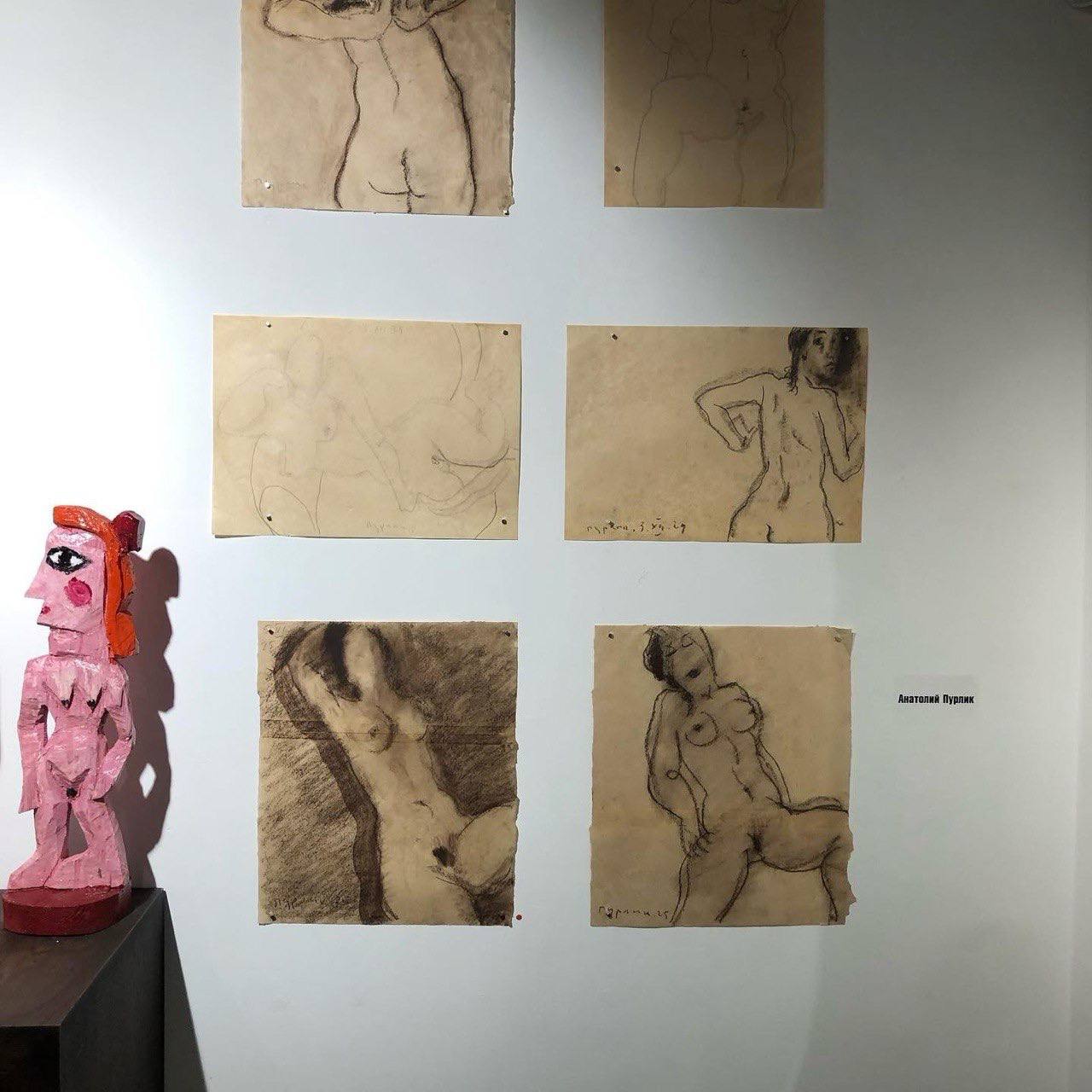 Сергей Карнаухов: Опять порно-экспозиция, выставленная в самом центре Москвы, на Поварской улице Сергей Карнаухов: Опять порно-экспозиция, выставленная в самом центре Москвы, на Поварской улице