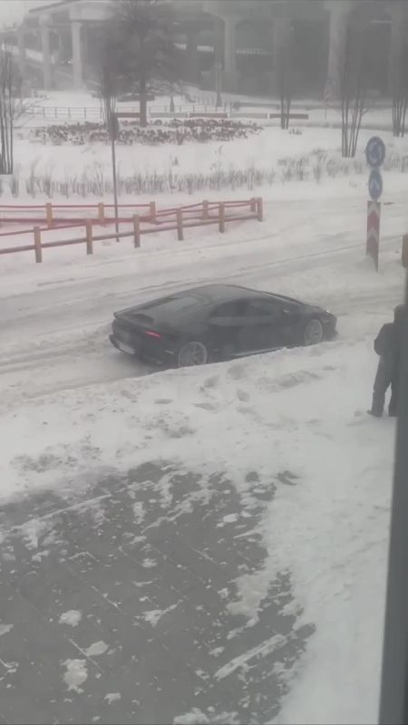 ����� ������� ������ �� �������� �����: