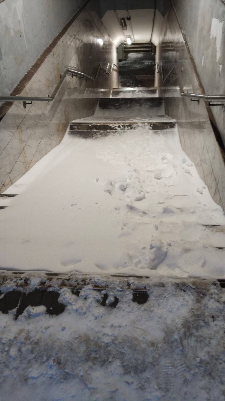 Сугробы в Москве к вечеру будут около 65 см, предупредил синоптик Евгений Тишковец