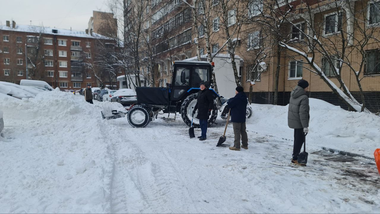 Не жаловались, а убрали сами Не жаловались, а убрали сами