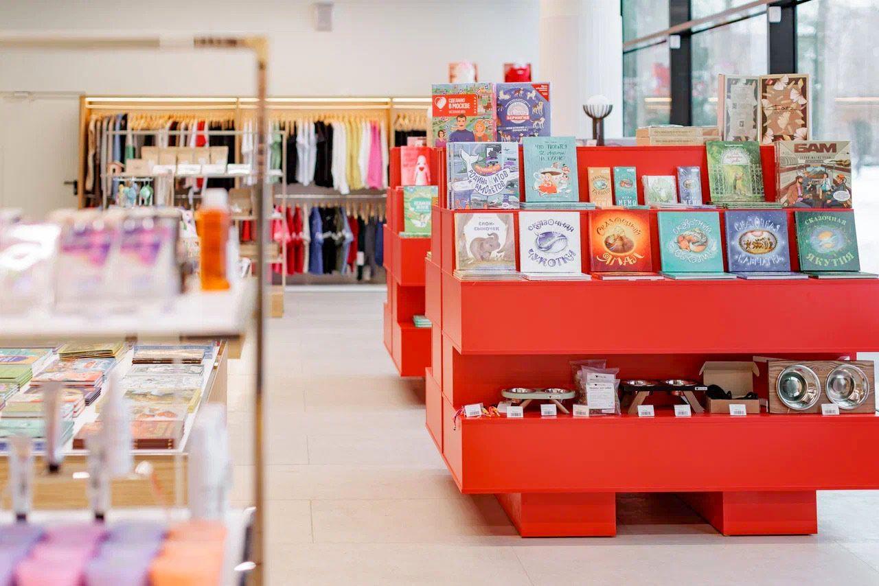 В пяти фирменных магазинах проекта «Сделано в Москве» доступны скидки до 30% В пяти фирменных магазинах проекта «Сделано в Москве» доступны скидки до 30%