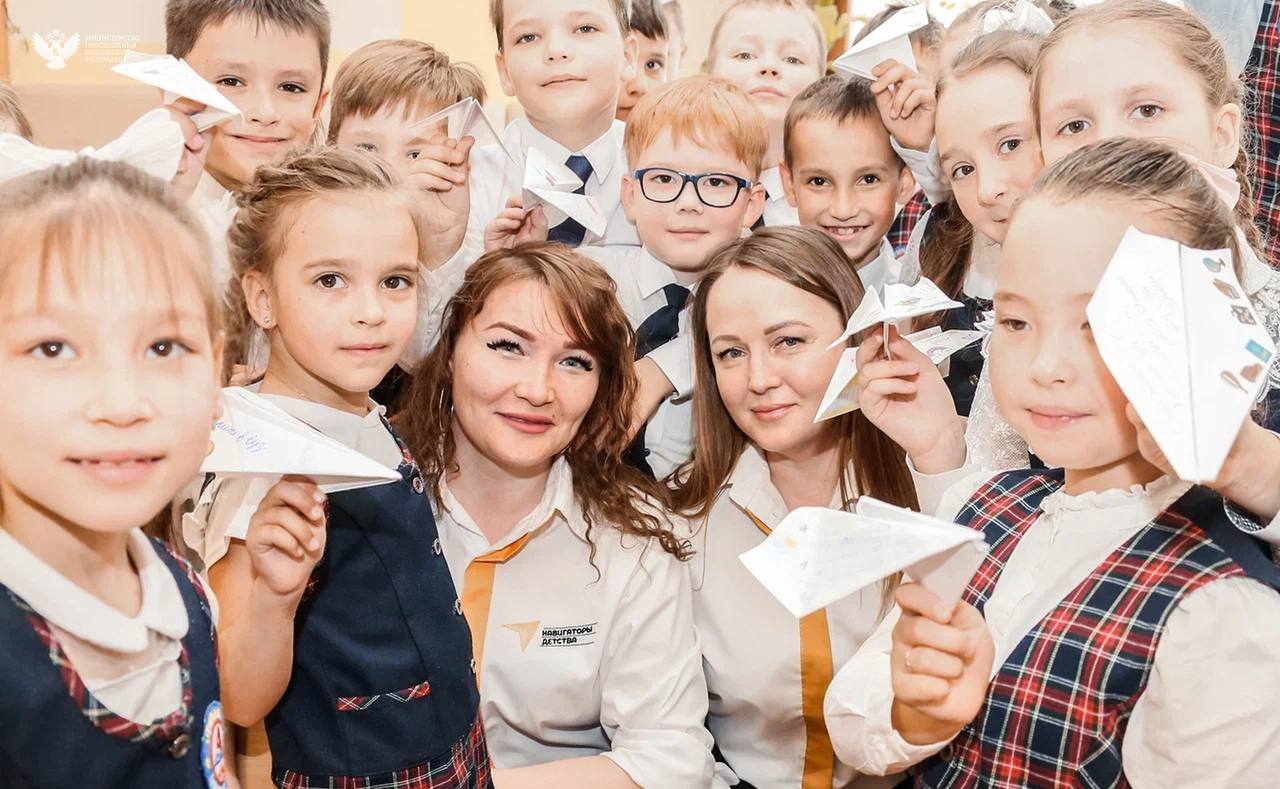 Стартовала онлайн-акция «Вместе с Новой философией воспитания» Стартовала онлайн-акция «Вместе с Новой философией воспитания»