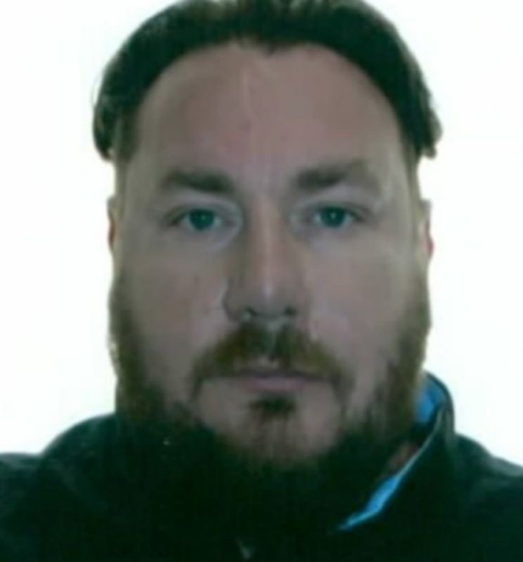 Россия высылает сотрудника посольства Великобритании за связь с британскими спецслужбами, сообщили в МИД