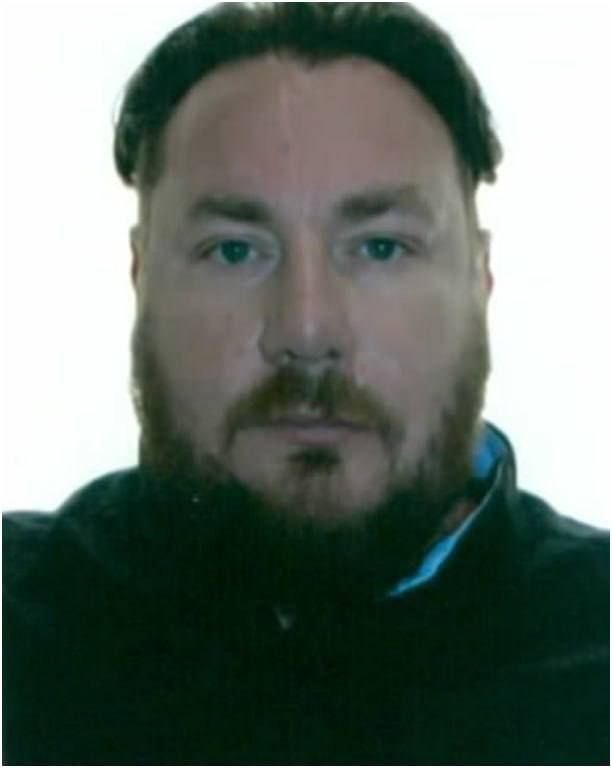 Сотрудник спецслужб Британии, который работал под прикрытием в посольстве в Москве, лишен аккредитации в РФ, сообщила ФСБ