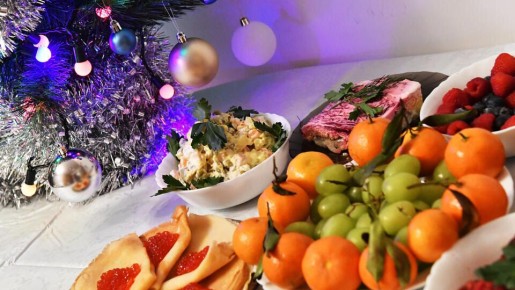 Средняя стоимость новогоднего стола в России достигнет 10 тысяч рублей