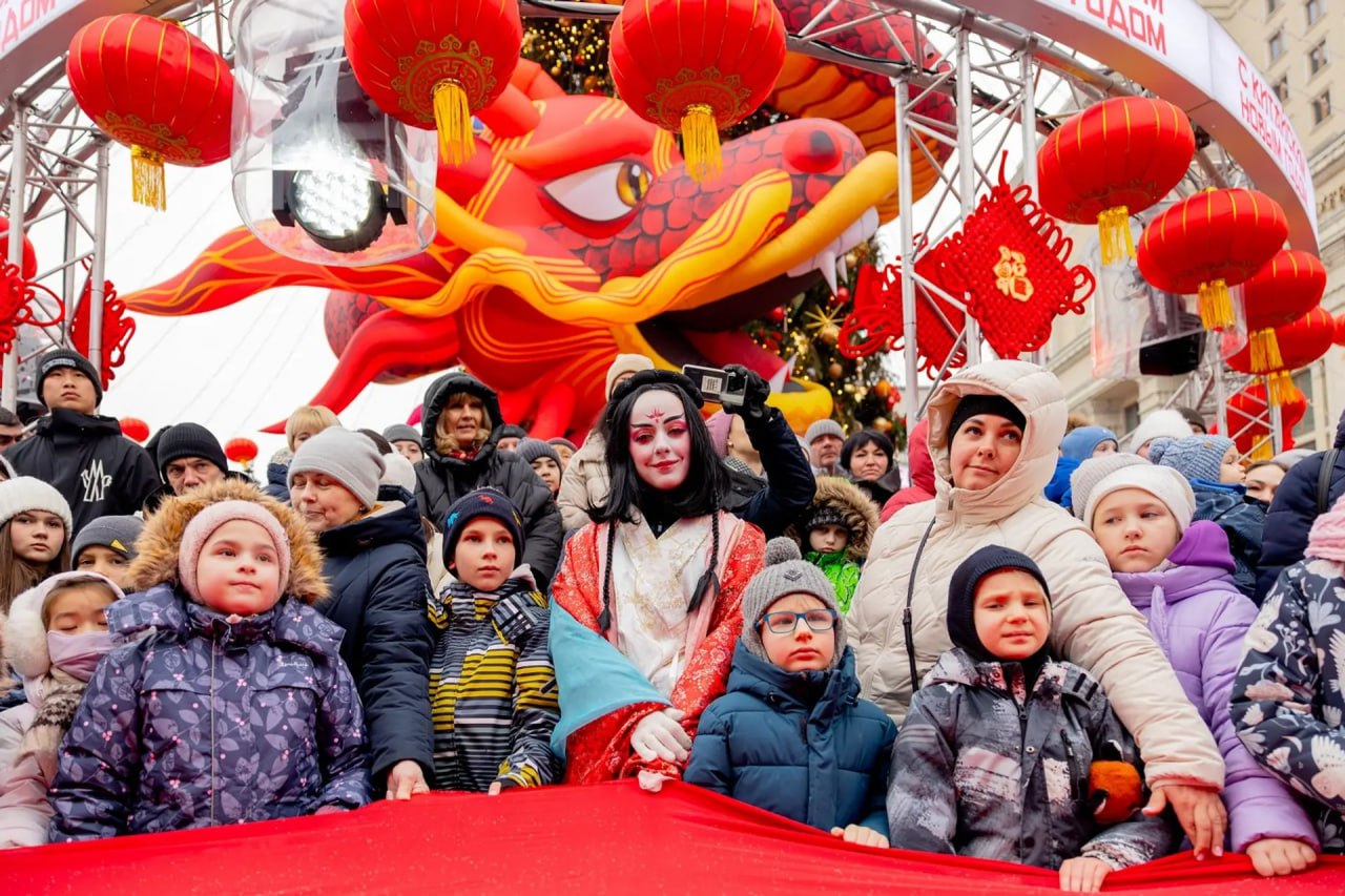 #Анонс. С 16 февраля по 1 марта в столице России пройдёт международный фестиваль, посвящённый празднованию Нового года по восточному лунному календарю, — «Китайский Новый год в Москве» #Анонс. С 16 февраля по 1 марта в столице России пройдёт международный фестиваль, посвящённый празднованию Нового года по восточному лунному календарю, — «Китайский Новый год в Москве»