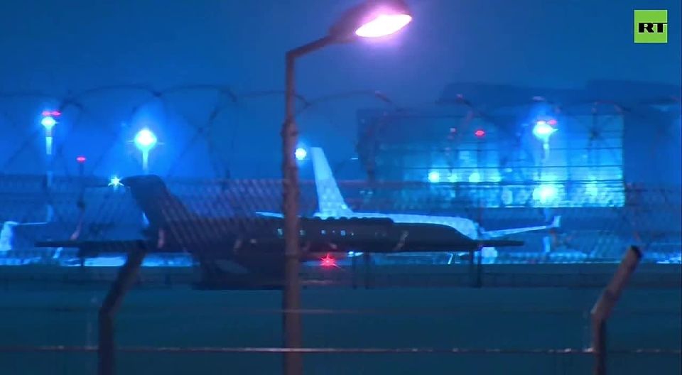 ������ ����� �������� ����������� � ������