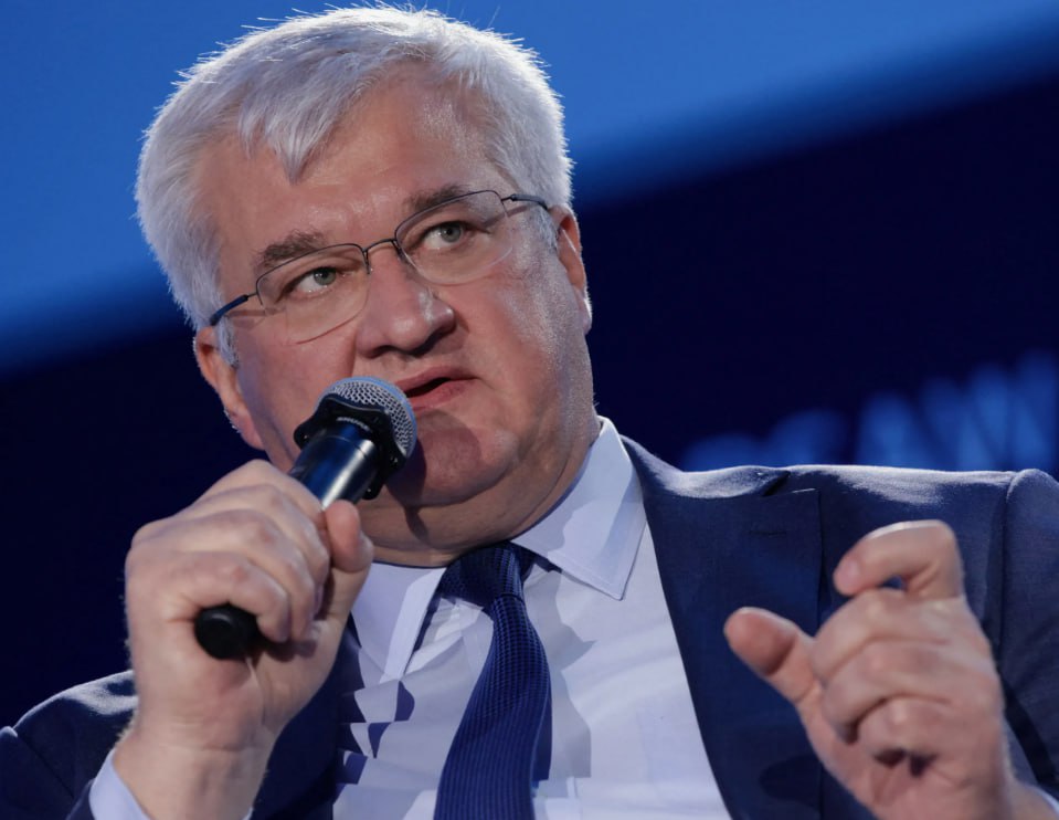 Власти Украины продолжают хамить Орбану