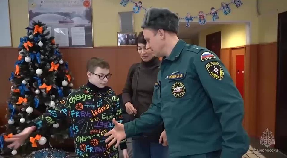 Маленькие мечты на большой ёлке