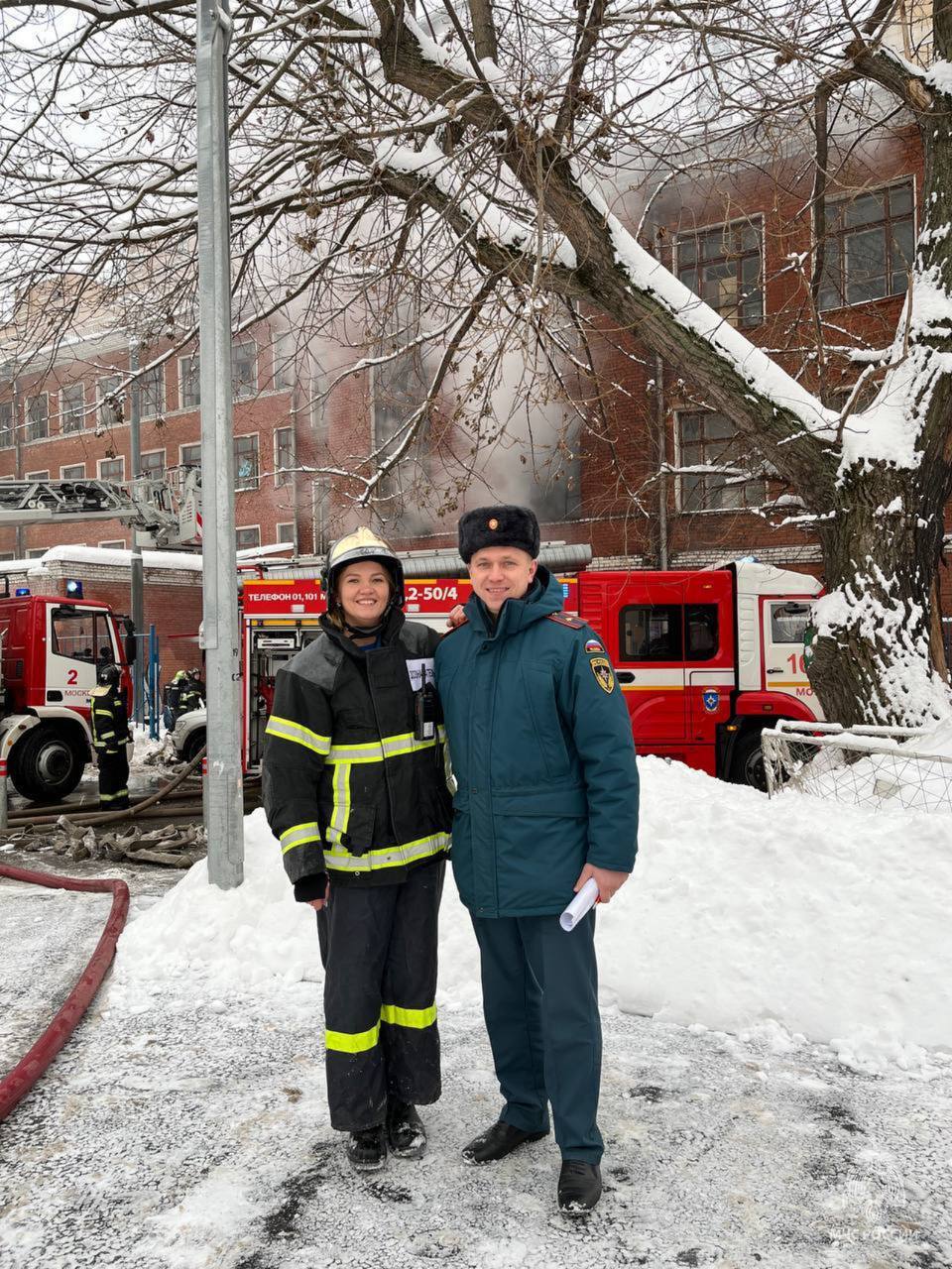 #ЛицаМЧС. Татьяна Мезина – старший дознаватель 4 РОНПР Управления по ЦАО ГУ МЧС России по г. Москве. После окончания Академии ГПС МЧС России она выбрала одно из самых сложных и нетипичных для девушки направлений –... #ЛицаМЧС. Татьяна Мезина – старший дознаватель 4 РОНПР Управления по ЦАО ГУ МЧС России по г. Москве. После окончания Академии ГПС МЧС России она выбрала одно из самых сложных и нетипичных для девушки направлений –...