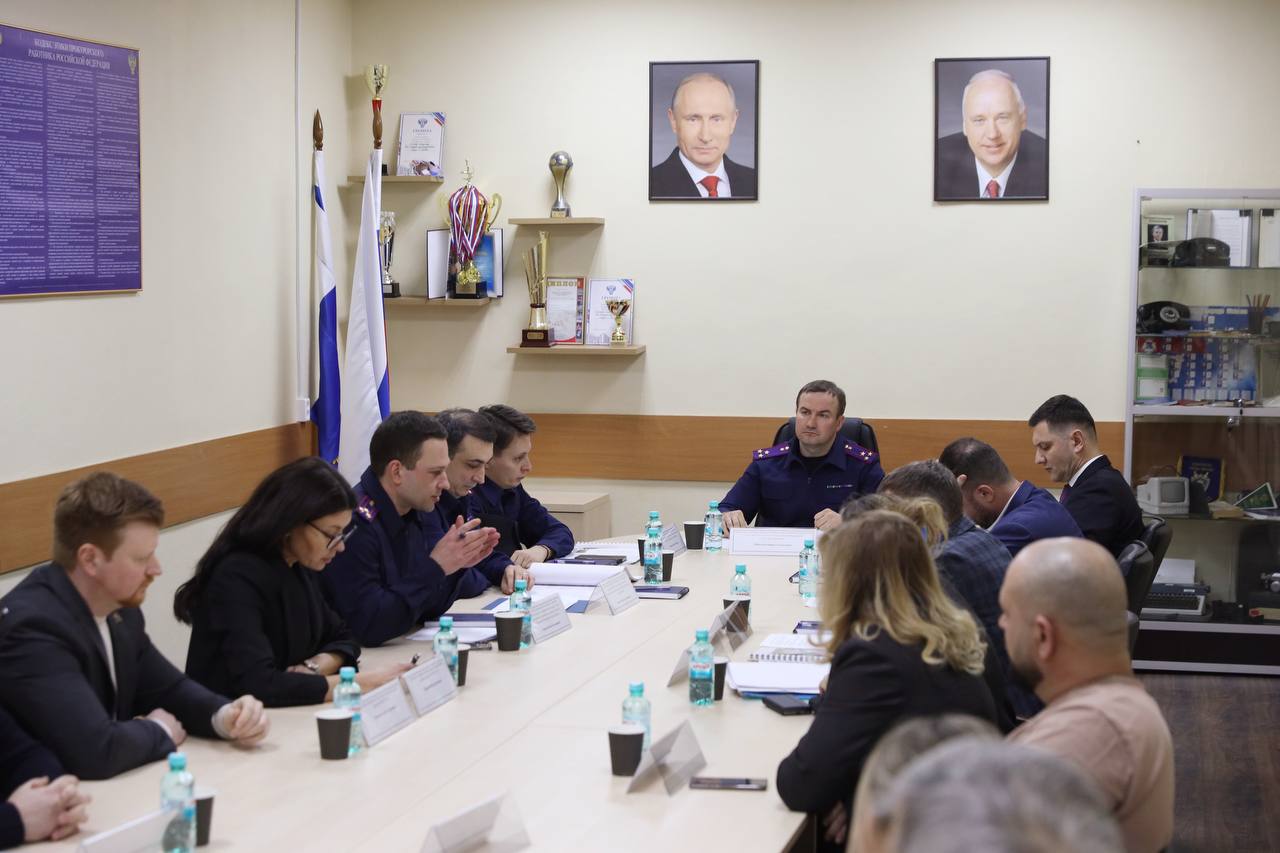 Заместитель руководителя столичного СК Кирилл Сергеевич Меньшов провел выездной личный прием граждан Заместитель руководителя столичного СК Кирилл Сергеевич Меньшов провел выездной личный прием граждан