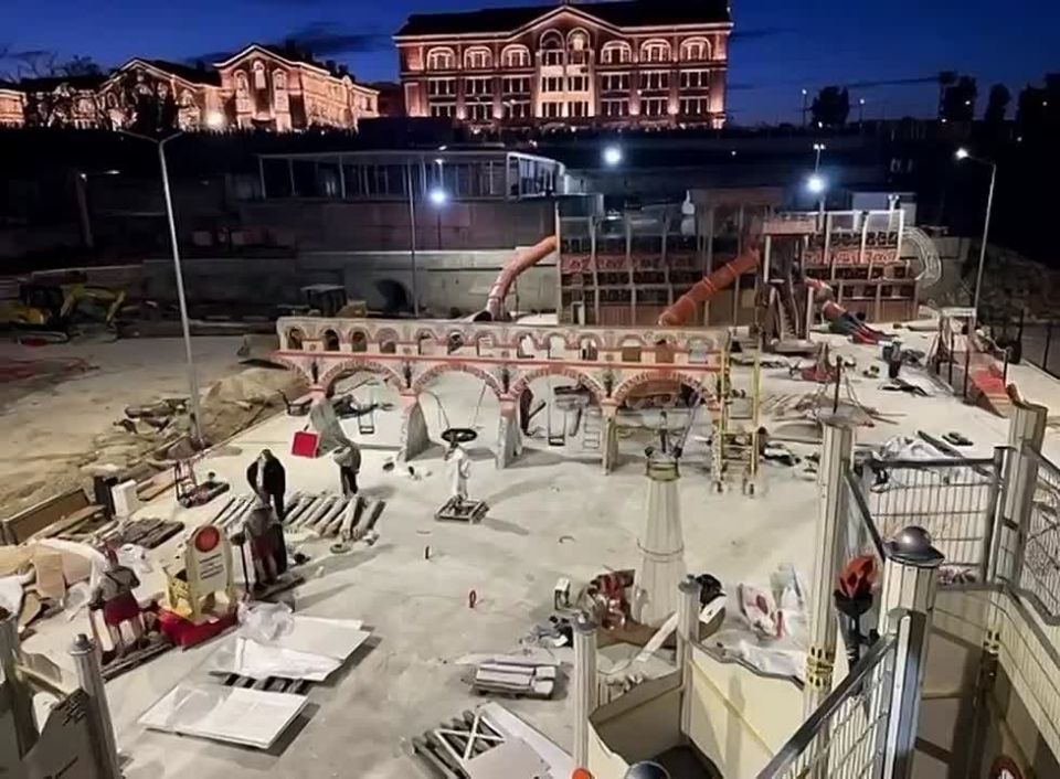 � ������ ��������� ������ ������� ������-������������ ������� ��� �����