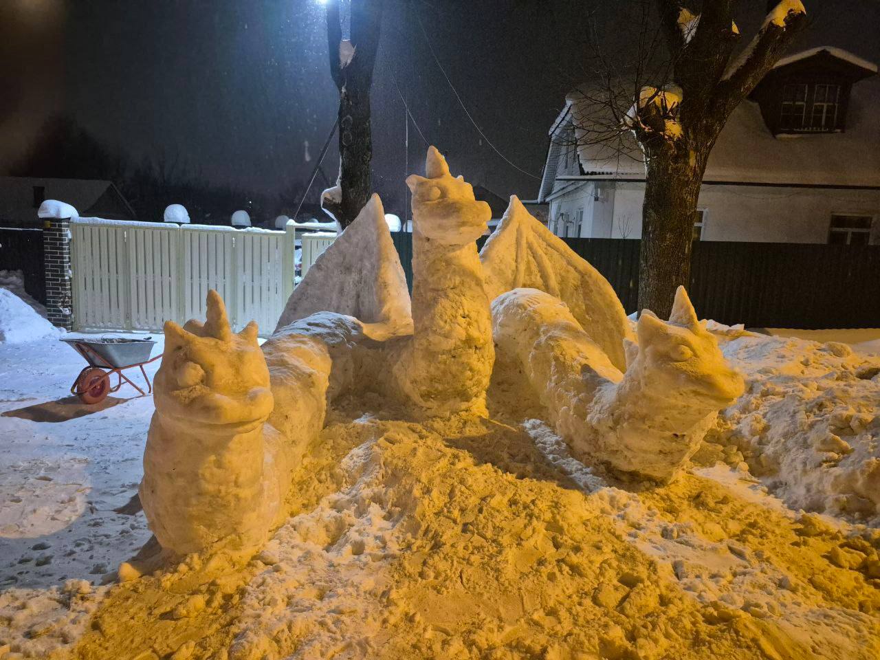 «Мать драконов» появилась в Климовске «Мать драконов» появилась в Климовске