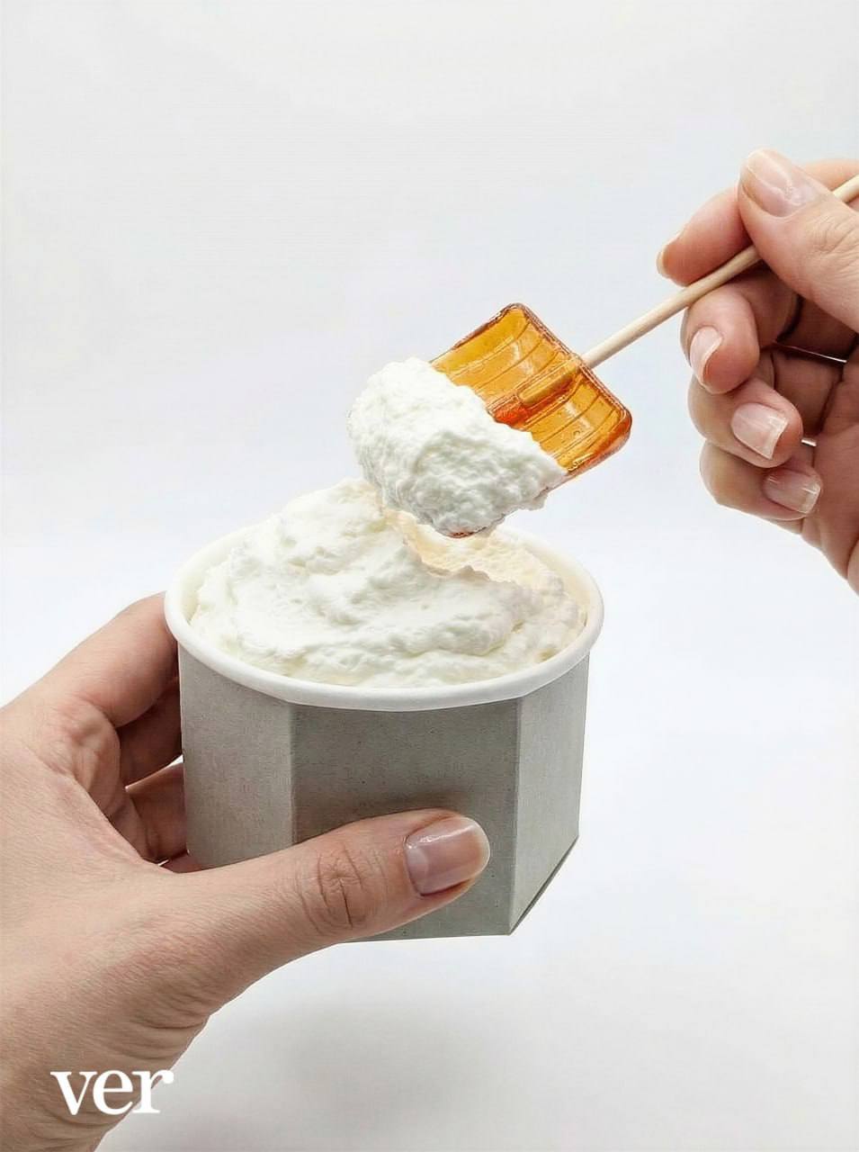 «Миусская дюна» теперь не только московская достопримечательность и ностальгия по снежной вечеринке, но и десерт!