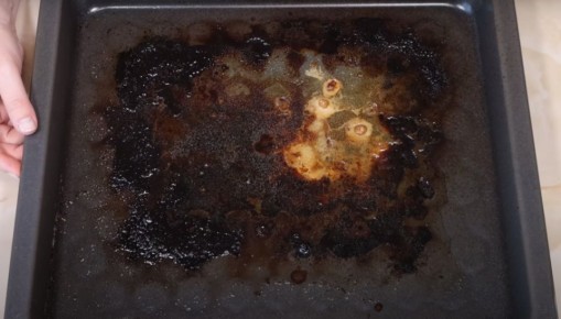 Очистка противня без химии: простые и эффективные советы