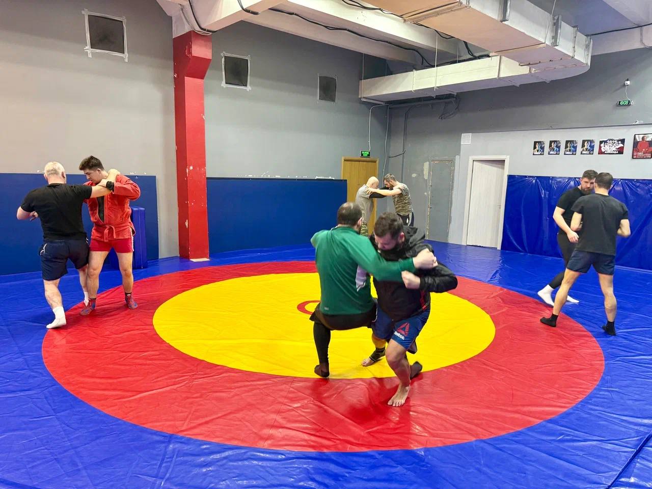 Руководитель рабочей группы Мосгордумы по вопросам поддержки участников специальной военной операции (СВО) и членов их семей Максим Руднев (фракция партии «Единая Россия») совместно с Московской Ассоциацией ветеранов СВО... Руководитель рабочей группы Мосгордумы по вопросам поддержки участников специальной военной операции (СВО) и членов их семей Максим Руднев (фракция партии «Единая Россия») совместно с Московской Ассоциацией ветеранов СВО...