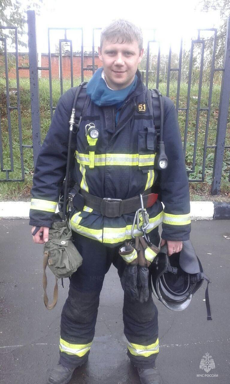 #ЛицаМЧС. Виталий Новиков – старший инструктор ГДЗС 51 СПСЧ Управления по САО ГУ МЧС России по г. Москве. Его история – это пример осознанного выбора, основанного на дружбе, верности долгу и постоянном самосовершенствовании #ЛицаМЧС. Виталий Новиков – старший инструктор ГДЗС 51 СПСЧ Управления по САО ГУ МЧС России по г. Москве. Его история – это пример осознанного выбора, основанного на дружбе, верности долгу и постоянном самосовершенствовании