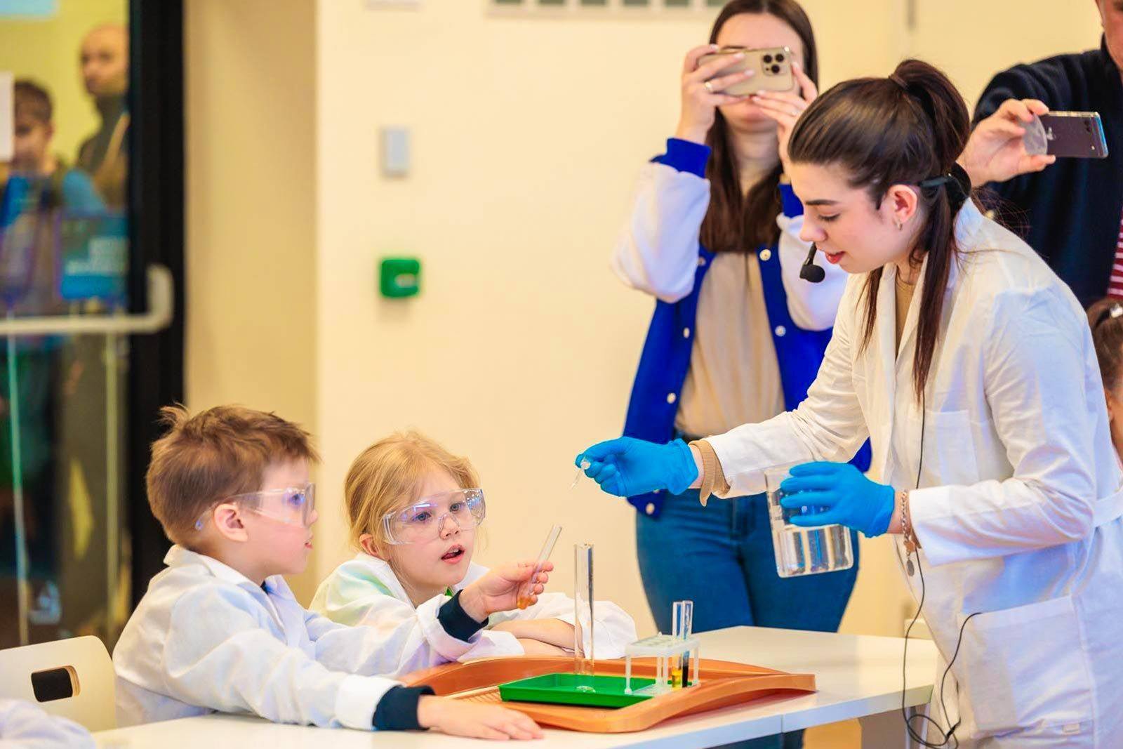 В Московском дворце пионеров пройдет масштабный фестиваль науки для школьников В Московском дворце пионеров пройдет масштабный фестиваль науки для школьников