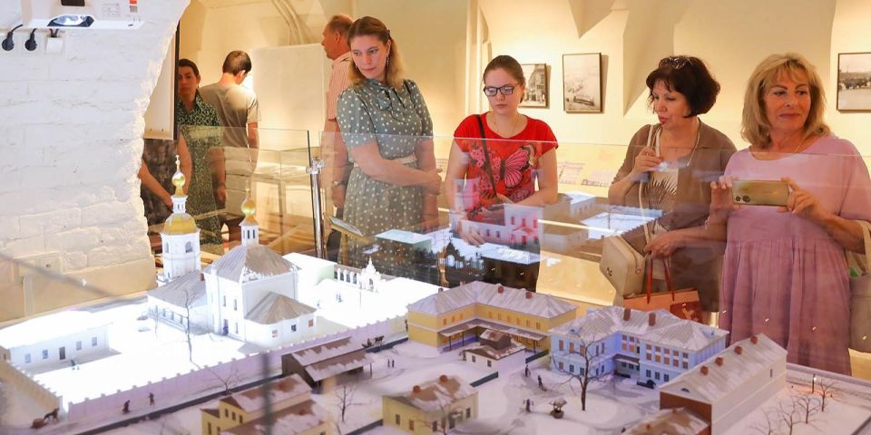 18 ������� ���������� 40 ��� �� ��� �������� ������������ �������� �.�. �������. ������ ����� ��������� ������� �� ������ ������, �� � ��� ��������� �����