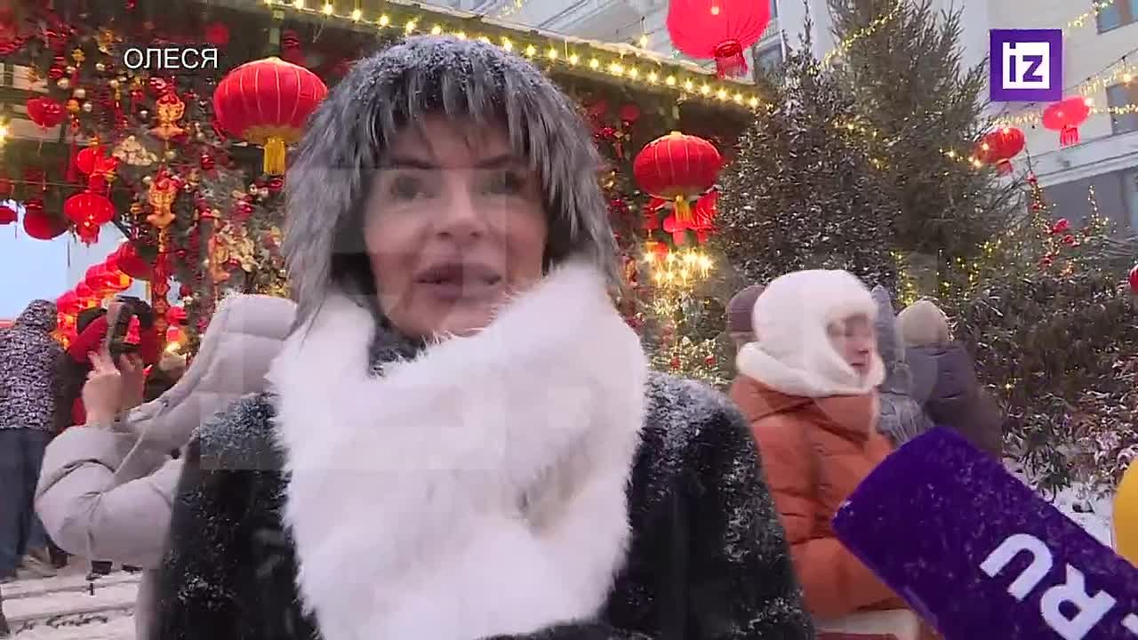 В Москве на Манежной площади прошло празднование китайского Нового года, совпавшее с началом масленичной недели в России