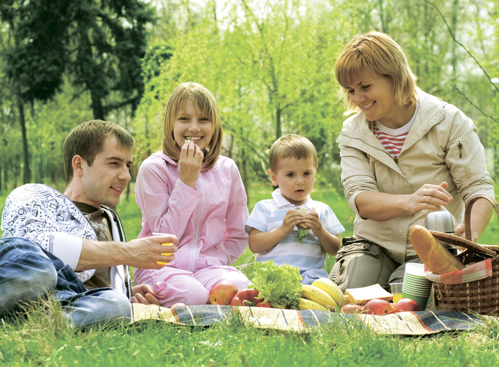 Что стоит за минимализмом в воспитании детей: взгляд на семейные ценности
