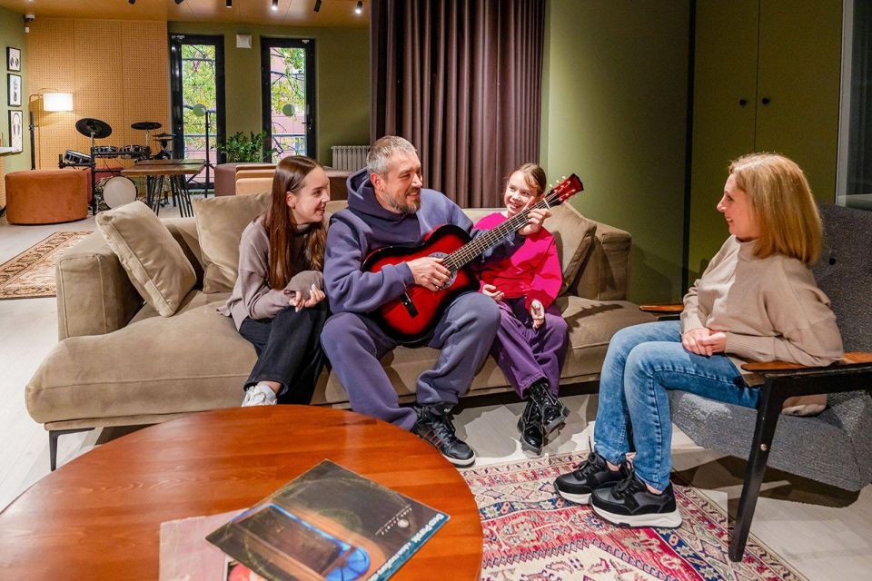 � ������ ������ ��������� ���������� ��� � ������ �� ����� 23 ������� � 11:00���18:00 ������� ����������� ���������