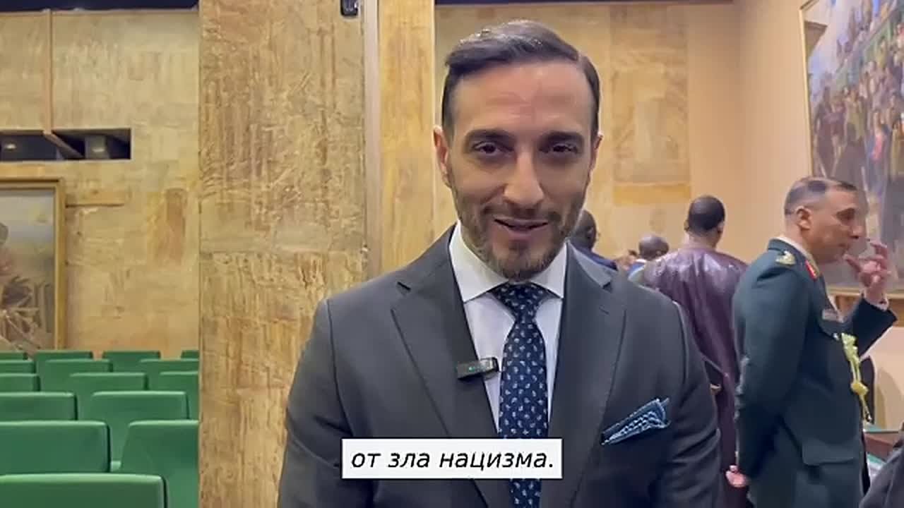 "СССР и русские люди защитили от нацизма не только свою Родину, но и человечество в целом", — заявил корреспонденту @Sputniklive посол Ливана в РФ Башир Шауки Салех Аззам